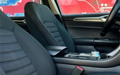 Ford Fusion (North America) II, 2017 год, 1 000 000 рублей, 16 фотография