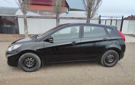 Hyundai Solaris II рестайлинг, 2012 год, 895 000 рублей, 4 фотография