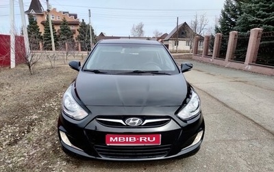 Hyundai Solaris II рестайлинг, 2012 год, 895 000 рублей, 1 фотография