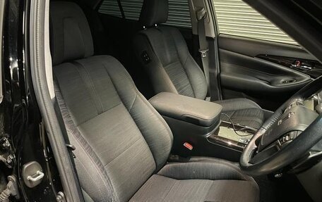 Toyota Crown, 2016 год, 1 950 000 рублей, 14 фотография
