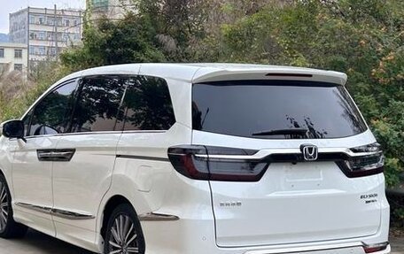 Honda Elysion, 2022 год, 2 900 300 рублей, 4 фотография