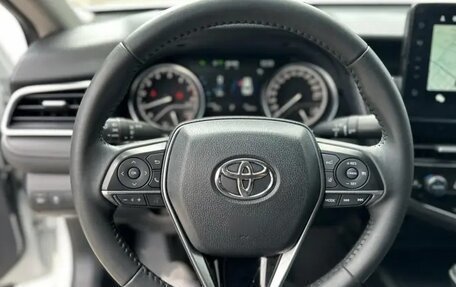 Toyota Camry, 2021 год, 2 156 000 рублей, 11 фотография