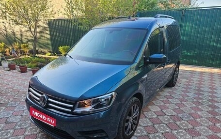 Volkswagen Caddy IV, 2018 год, 2 100 000 рублей, 2 фотография