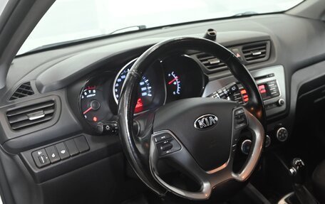 KIA Rio III рестайлинг, 2015 год, 1 120 000 рублей, 13 фотография