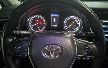 Toyota Camry, 2018 год, 2 190 000 рублей, 7 фотография