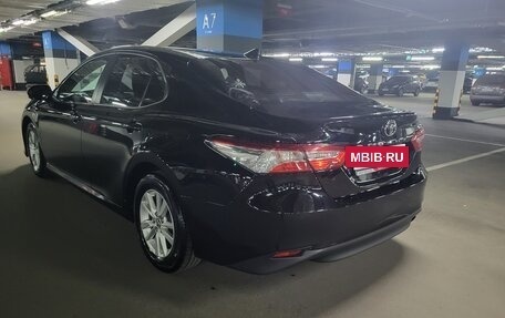 Toyota Camry, 2018 год, 2 190 000 рублей, 5 фотография