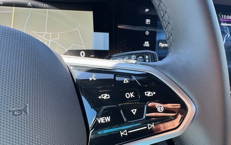 Volkswagen Touareg III, 2022 год, 9 470 000 рублей, 16 фотография