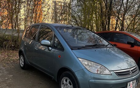 Mitsubishi Colt VI рестайлинг, 2009 год, 600 000 рублей, 3 фотография