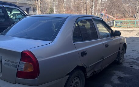 Hyundai Accent II, 2001 год, 140 000 рублей, 3 фотография