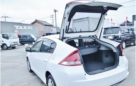 Honda Insight II рестайлинг, 2014 год, 9 фотография
