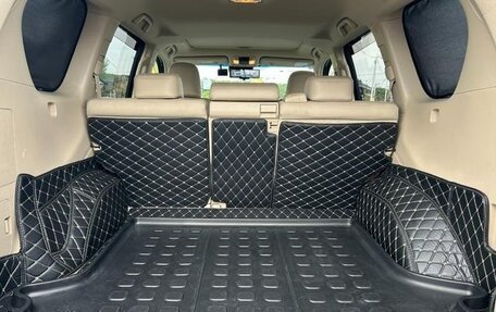 Toyota Land Cruiser Prado 150 рестайлинг 2, 2021 год, 4 000 000 рублей, 20 фотография