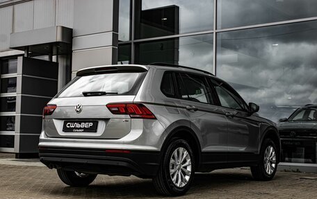 Volkswagen Tiguan II, 2017 год, 2 250 000 рублей, 2 фотография