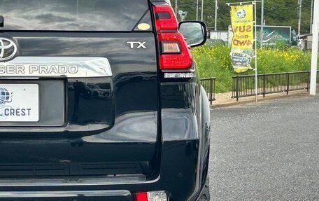 Toyota Land Cruiser Prado 150 рестайлинг 2, 2021 год, 4 000 000 рублей, 33 фотография