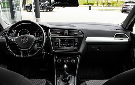 Volkswagen Tiguan II, 2017 год, 2 250 000 рублей, 15 фотография