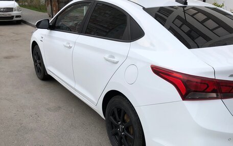 Hyundai Solaris II рестайлинг, 2019 год, 1 290 000 рублей, 4 фотография