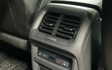 Volkswagen Tiguan II, 2019 год, 2 575 000 рублей, 12 фотография