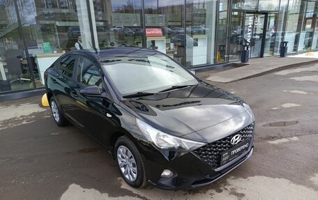 Hyundai Solaris II рестайлинг, 2021 год, 1 545 000 рублей, 3 фотография