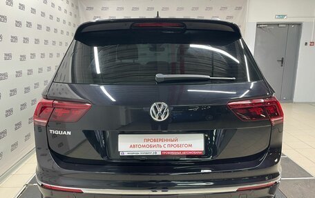 Volkswagen Tiguan II, 2019 год, 2 575 000 рублей, 25 фотография