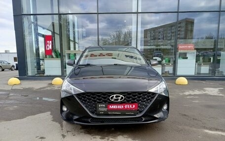 Hyundai Solaris II рестайлинг, 2021 год, 1 545 000 рублей, 2 фотография