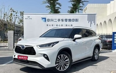 Toyota Highlander, 2021 год, 3 685 000 рублей, 1 фотография