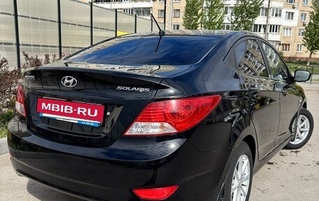 Hyundai Solaris II рестайлинг, 2014 год, 1 100 000 рублей, 4 фотография