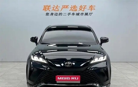 Toyota Venza, 2022 год, 3 365 000 рублей, 2 фотография