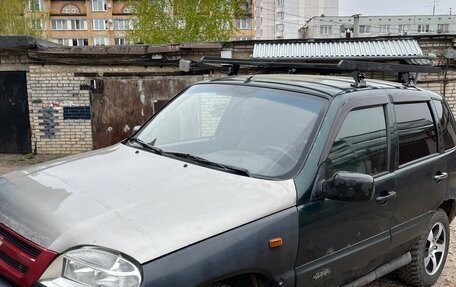 Chevrolet Niva I рестайлинг, 2003 год, 180 000 рублей, 17 фотография