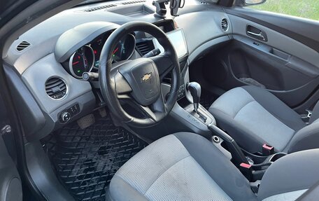 Chevrolet Cruze II, 2009 год, 540 000 рублей, 9 фотография