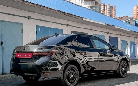 Toyota Corolla, 2018 год, 1 990 000 рублей, 4 фотография