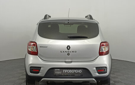 Renault Sandero II рестайлинг, 2017 год, 989 950 рублей, 10 фотография
