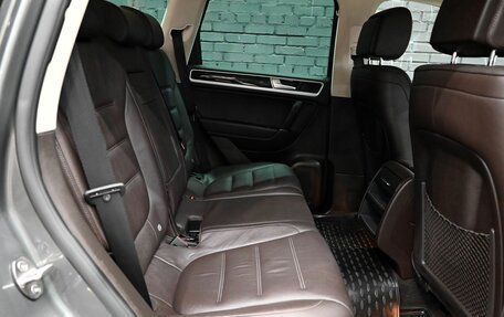 Volkswagen Touareg III, 2015 год, 3 440 000 рублей, 21 фотография