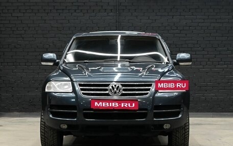 Volkswagen Touareg III, 2006 год, 900 000 рублей, 2 фотография