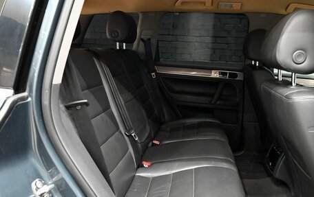 Volkswagen Touareg III, 2006 год, 900 000 рублей, 17 фотография