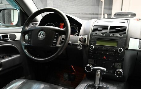 Volkswagen Touareg III, 2006 год, 900 000 рублей, 12 фотография
