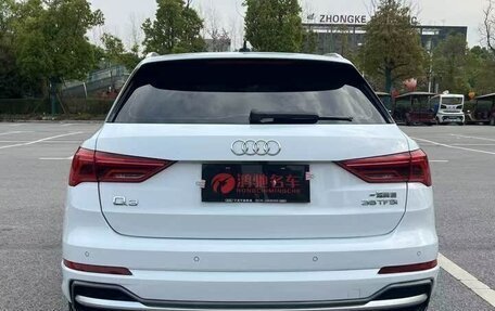 Audi Q3, 2022 год, 1 880 000 рублей, 3 фотография