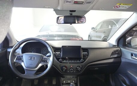 Hyundai Solaris II рестайлинг, 2021 год, 1 438 000 рублей, 10 фотография