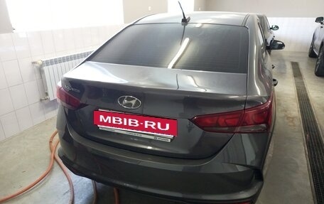 Hyundai Solaris II рестайлинг, 2021 год, 1 438 000 рублей, 6 фотография