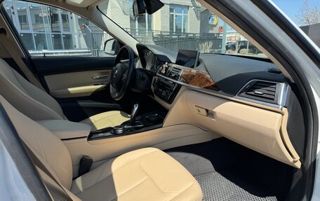 BMW 3 серия, 2016 год, 2 150 000 рублей, 24 фотография