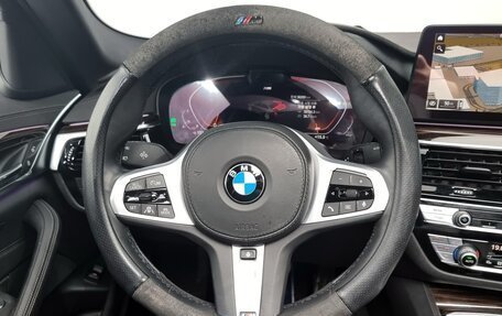 BMW 5 серия, 2021 год, 9 фотография