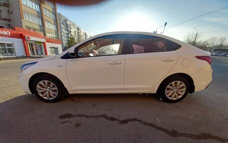 Hyundai Solaris II рестайлинг, 2017 год, 1 190 000 рублей, 5 фотография