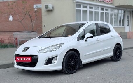 Peugeot 308 II, 2011 год, 650 000 рублей, 2 фотография