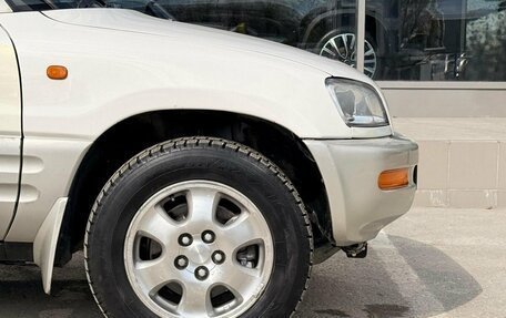 Toyota RAV4, 1997 год, 650 000 рублей, 12 фотография