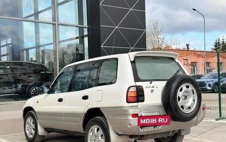 Toyota RAV4, 1997 год, 650 000 рублей, 7 фотография