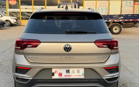 Volkswagen T-Roc I, 2021 год, 1 480 000 рублей, 6 фотография