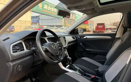 Volkswagen T-Roc I, 2021 год, 1 480 000 рублей, 10 фотография