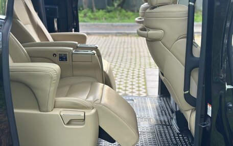 Toyota Alphard III, 2019 год, 5 895 000 рублей, 28 фотография
