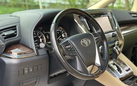 Toyota Alphard III, 2019 год, 5 895 000 рублей, 26 фотография