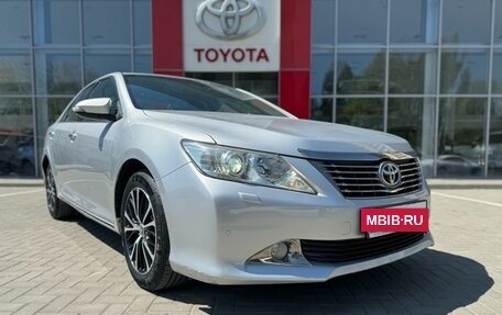 Toyota Camry, 2012 год, 1 850 000 рублей, 4 фотография