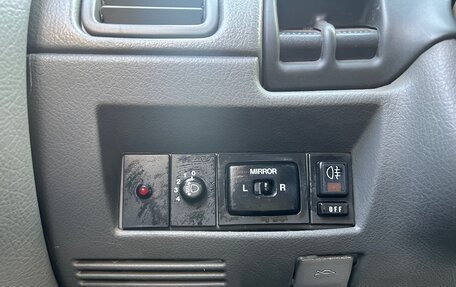 Suzuki Swift II, 2003 год, 333 000 рублей, 18 фотография
