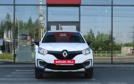 Renault Kaptur I рестайлинг, 2016 год, 1 510 000 рублей, 2 фотография